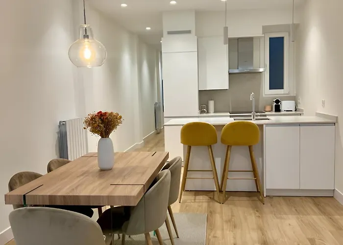 Colon -zurriola Beach *