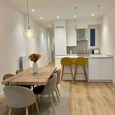 Colon -zurriola Beach *